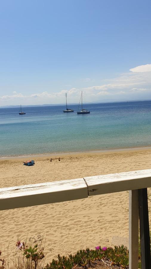 Les Vagues Au Balcon Empuriabrava Exterior photo