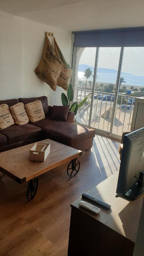 Les Vagues Au Balcon Empuriabrava Exterior photo
